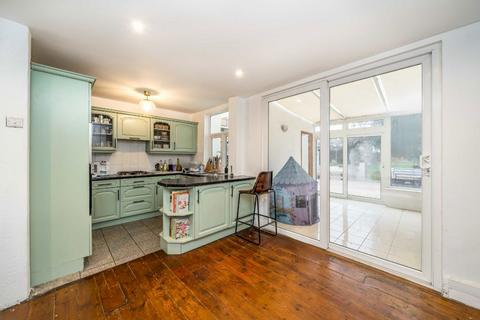 3 bedroom terraced house for sale, Totton Road, Thornton Heath
