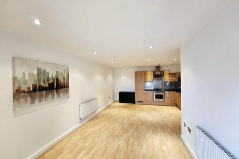 2 bedroom apartment to rent, Bowman Lane, Leeds LS10
