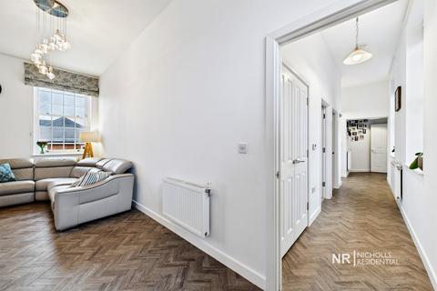 2 bedroom flat for sale, Sherwood Way, Epsom, Surrey. KT19