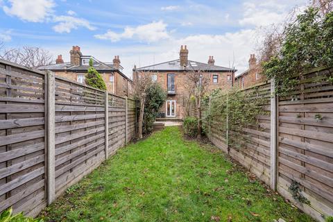 2 bedroom flat for sale, Broomfield Road, Surbiton KT5