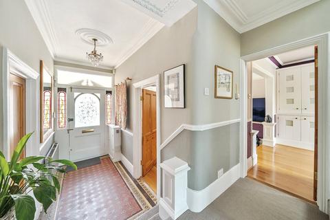 undefined, Muswell Avenue, London, N10