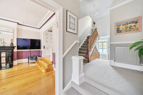 undefined, Muswell Avenue, London, N10