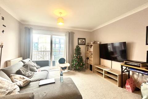 2 bedroom apartment to rent, Drake Way, Reading, Berkshire, RG2