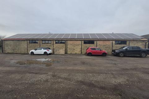 Workshop & retail space to rent - Dyke Lane, Wheathampstead, Hertfordshire