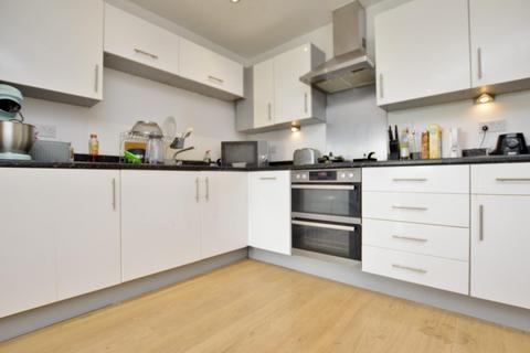 1 bedroom flat to rent, Maxwell Road, Romford