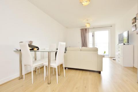 1 bedroom flat to rent, Maxwell Road, Romford