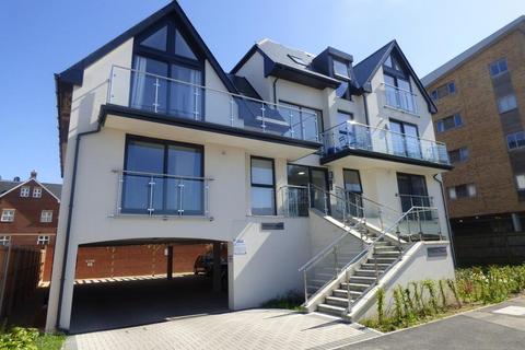 1 bedroom apartment for sale, Norton Way, Poole BH15