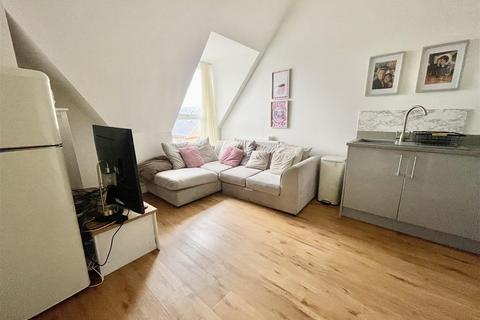 1 bedroom apartment for sale, Norton Way, Poole BH15