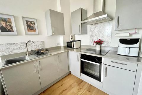 1 bedroom apartment for sale, Norton Way, Poole BH15