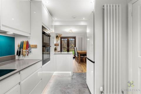 4 bedroom detached house for sale, St. Philips Drive, Evesham WR11