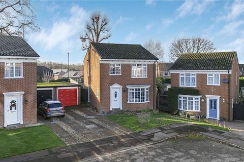 3 bedroom detached house for sale, Mansion Close, Burgess Hill, West Sussex, RH15