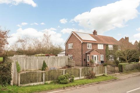undefined, Aire View, Chapel Haddlesey, Selby