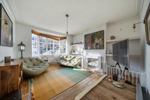 4 bedroom semi-detached house for sale, Wellington Road, Pinner