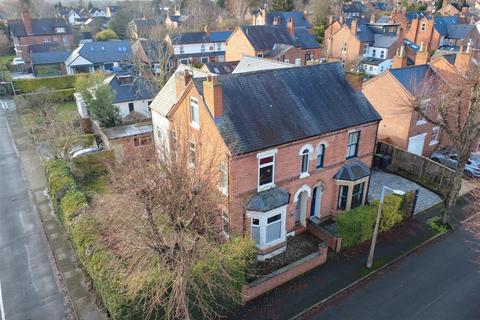 4 bedroom semi-detached house for sale - Imperial Road, Beeston