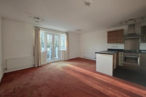 2 bedroom apartment for sale, Ingrebourne Avenue, Romford, RM3