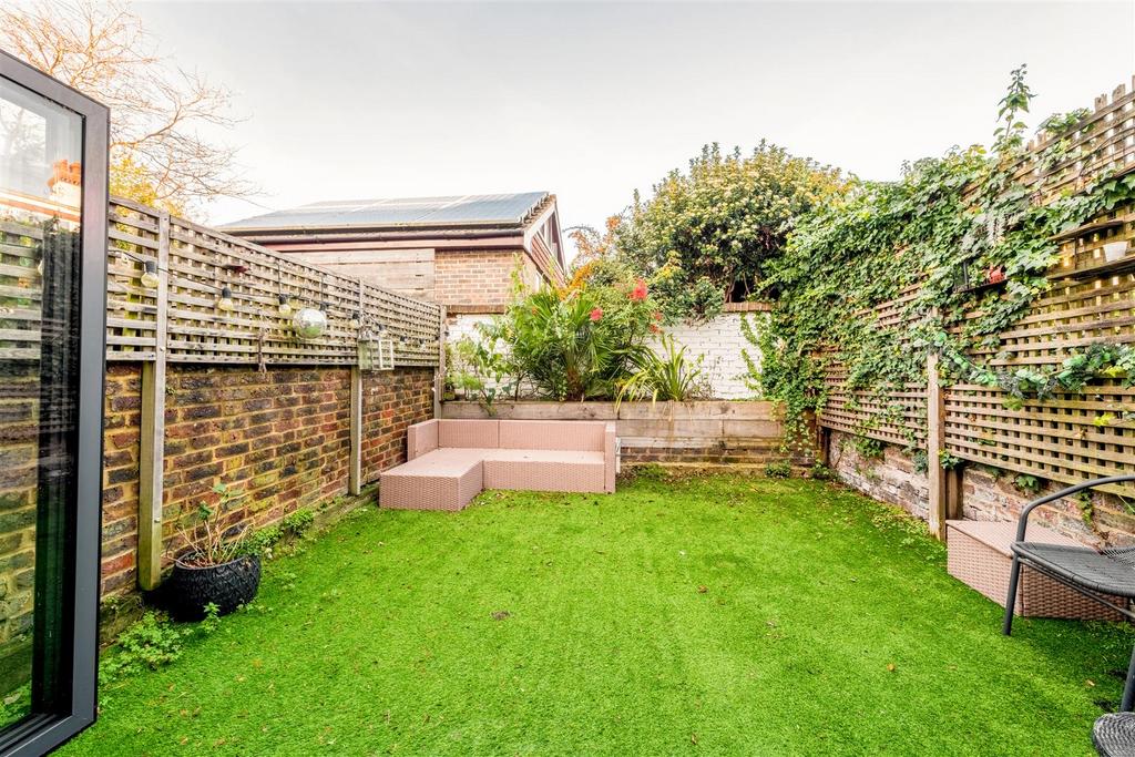 67 Ashford Road-33.jpg