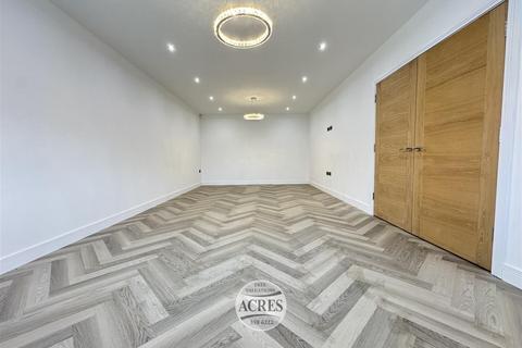 5 bedroom detached house for sale, Newton Road, Great Barr, Birmingham