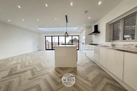 undefined, Newton Road, Great Barr, Birmingham