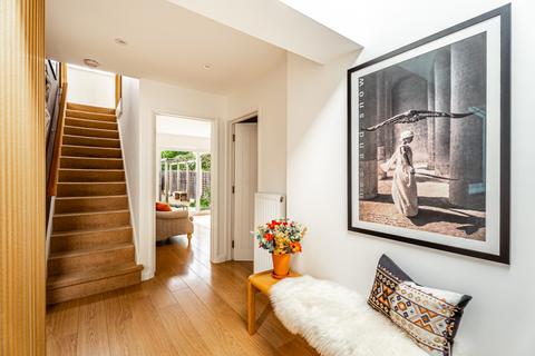 3 bedroom semi-detached house for sale, Gibbons Close, St. Albans AL4
