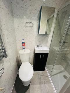 Studio to rent, Liddell Close, Harrow HA3