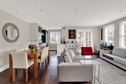 undefined, Loxwood, 20 Oatlands Chase, Weybridge, Surrey, KT13