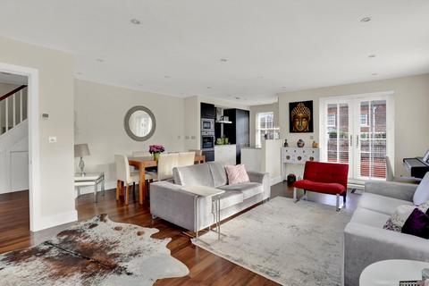 undefined, Loxwood, 20 Oatlands Chase, Weybridge, Surrey, KT13