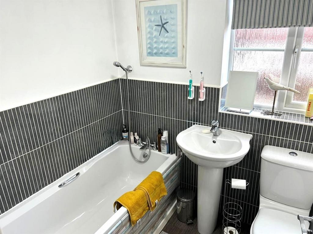 Family bathroom