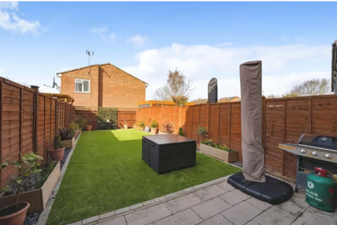 4 bedroom terraced house for sale, Greenfield Place, Hayes UB3