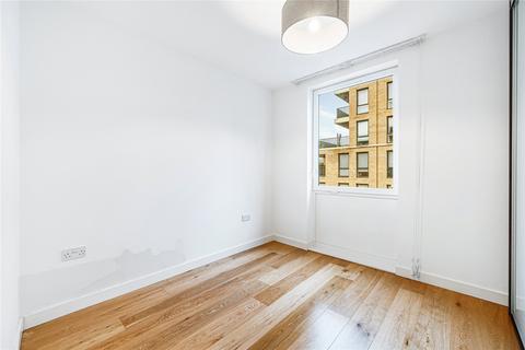 2 bedroom apartment to rent, Holman Drive, Southall, UB2