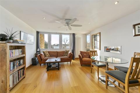 2 bedroom apartment for sale, Kent Road, Kew, Surrey, TW9