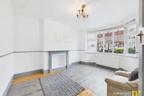 3 bedroom semi-detached house for sale, Deanscroft Avenue, London