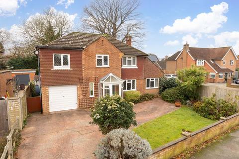 5 bedroom detached house for sale, Bolters Road, Horley RH6