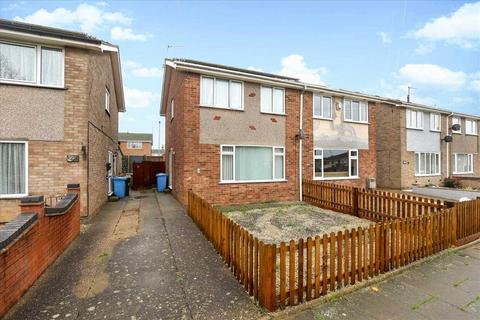 3 bedroom semi-detached house for sale - Welland Court, Burton Latimer