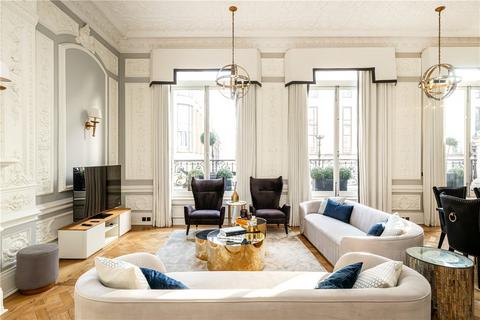 2 bedroom apartment to rent, Strand, Covent Garden, London, WC2R