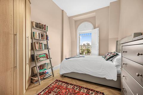1 bedroom flat for sale, Arkwright Road, Hampstead, London