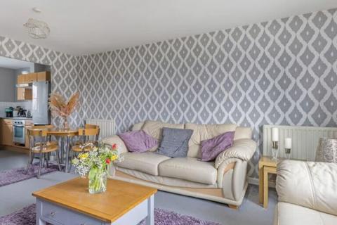 2 bedroom flat for sale, Egret Court, Teal Close, Enfield