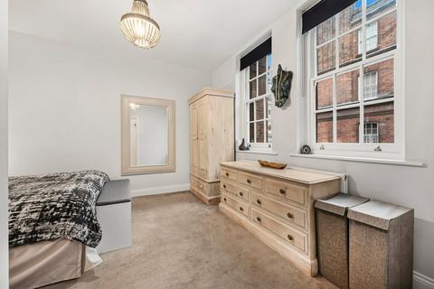 2 bedroom flat to rent, Stedham Chambers, Coptic Street