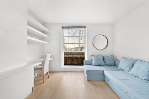 1 bedroom house to rent, Shadwell Gardens, London