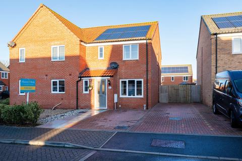 3 bedroom semi-detached house for sale, Portobello Drive, Martham