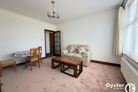1 bedroom flat to rent, High Road, London, N20