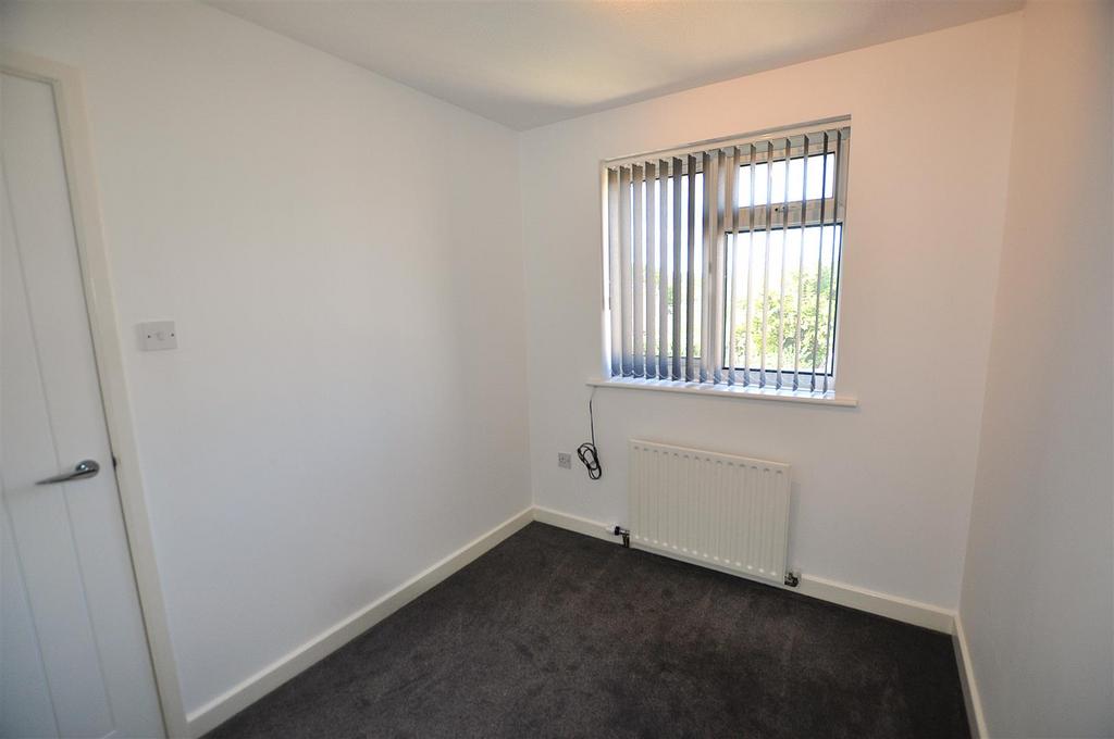 Bedroom 2.JPG
