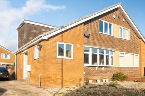 3 bedroom bungalow for sale, Moorside Crescent, Drighlington