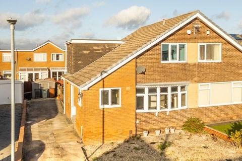 Moorside Crescent, Drighlington