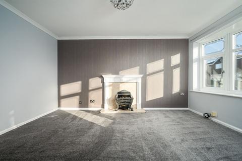 3 bedroom semi-detached house for sale, Moorside Crescent, Drighlington