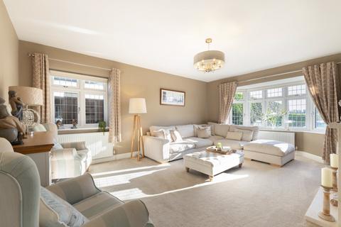 5 bedroom detached house for sale, Roxwell Road, Chelmsford, Essex