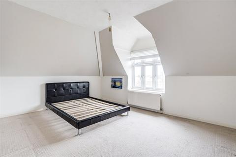 2 bedroom flat for sale, Lansdowne Road, Worthing, West Sussex, BN11