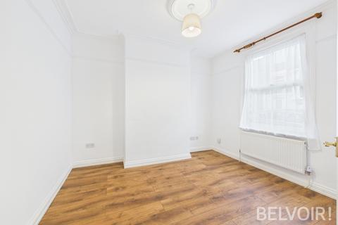 2 bedroom terraced house to rent, Rowley Street, Stafford, ST16