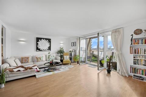 2 bedroom flat for sale, Westferry Road, London, E14