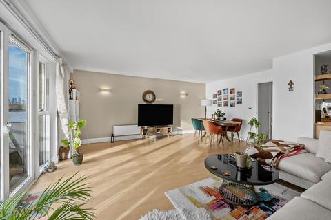 2 bedroom flat for sale, Westferry Road, London, E14