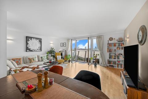 2 bedroom flat for sale, Westferry Road, London, E14